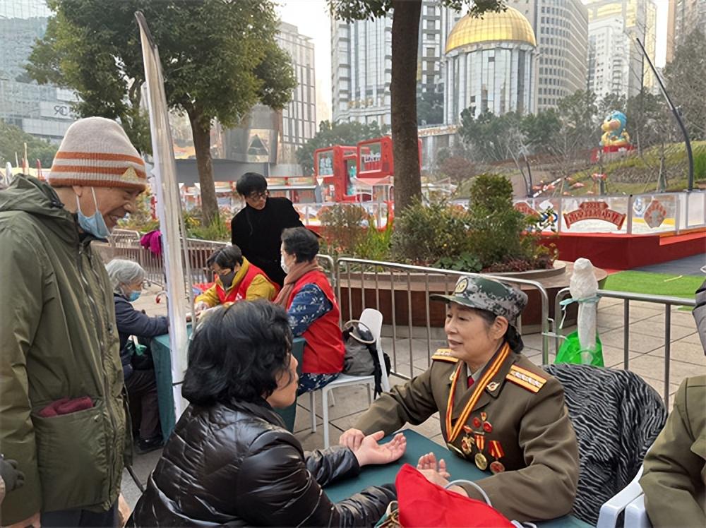 澳门雷锋心水论坛,澳门雷锋心水论坛，传承雷锋精神，共筑美好社区